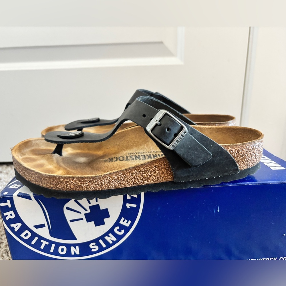 Birkenstock Gizeh Sandals